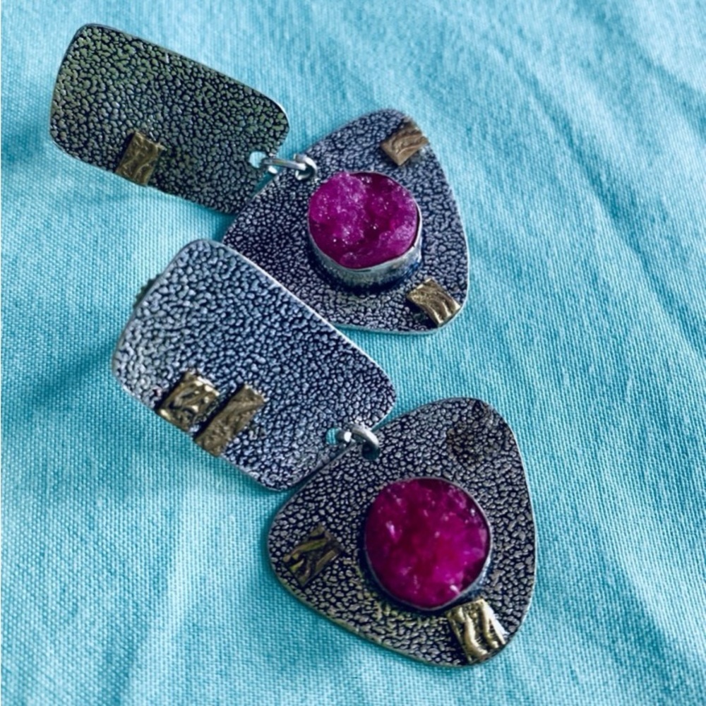 (SOLD) Pair Of Silver Stone Earrings